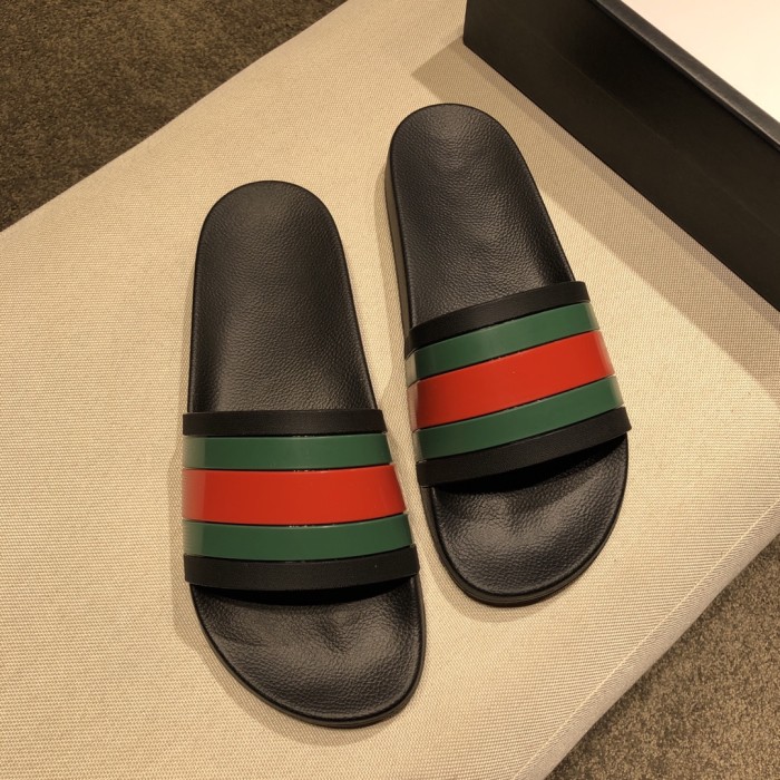 GUCCI Rubber Slides Red Green