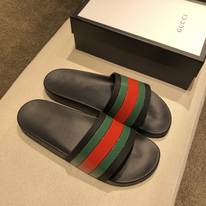 GUCCI Rubber Slides Red Green