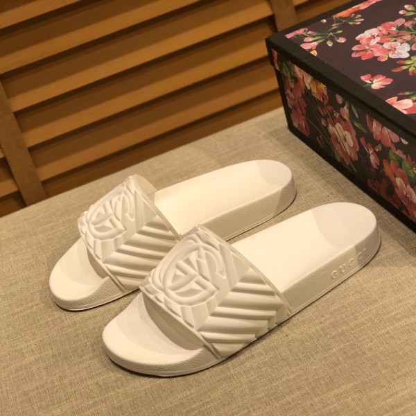 Gucci Matelasse Slide White