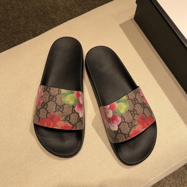 Gucci Wmns Gg Supreme Slide 'Blooms'