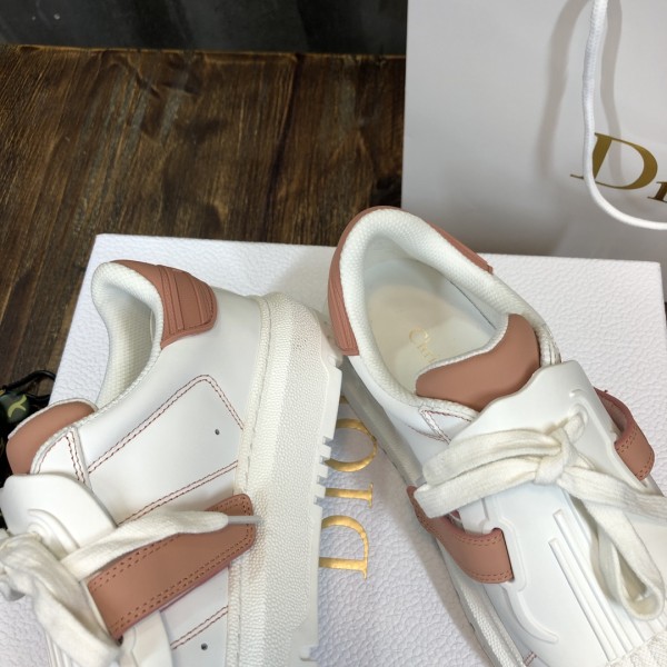 DIOR ID Shell Shoes Cow Leather Low top Stylish Skateboarding Shoes Women's Milk Tea
