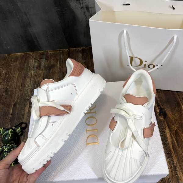 DIOR ID Shell Shoes Cow Leather Low top Stylish Skateboarding Shoes Women's Milk Tea