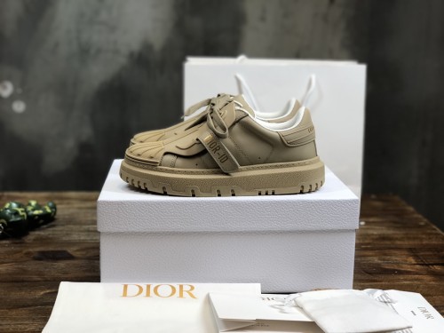 DIOR ID Cow Leather Low top Stylish Skateboarding Shoes Women's Beige