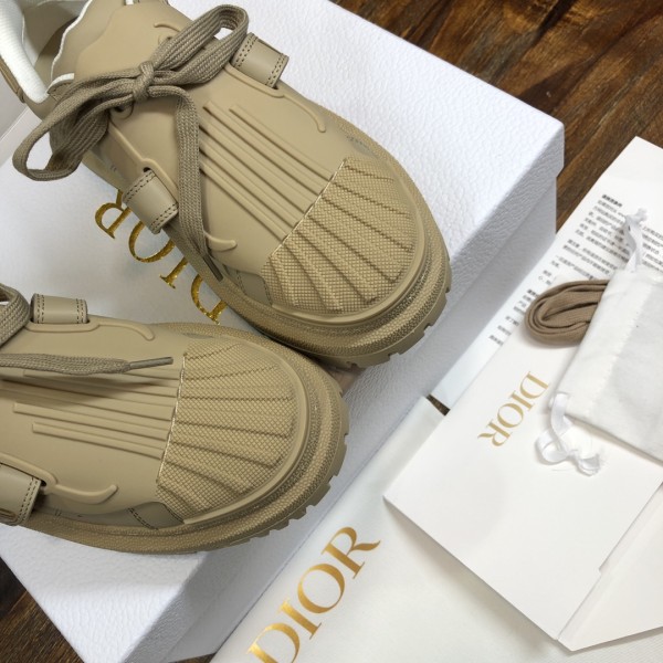 DIOR ID Cow Leather Low top Stylish Skateboarding Shoes Women's Beige