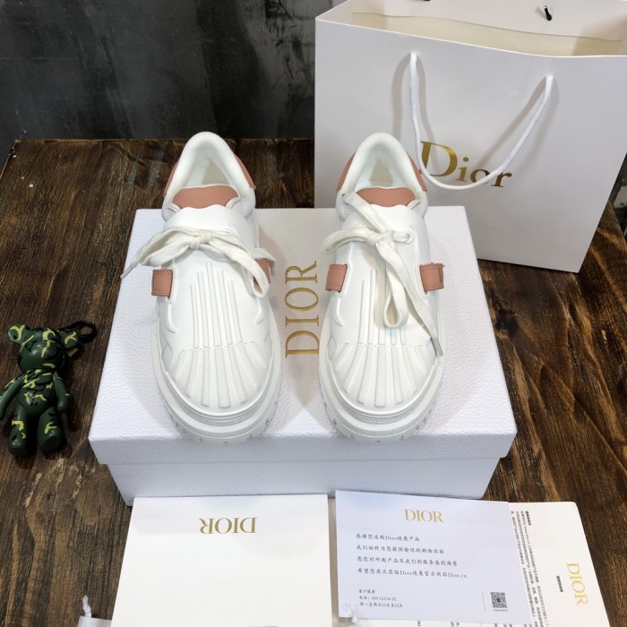DIOR ID Shell Shoes Cow Leather Low top Stylish Skateboarding Shoes Women's Milk Tea