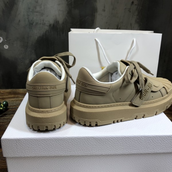 DIOR ID Cow Leather Low top Stylish Skateboarding Shoes Women's Beige
