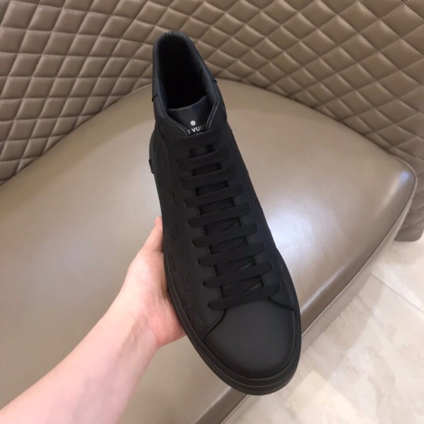 Louis Vuitton High Top sneaker 6