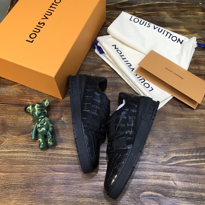 Louis Vuitton Trainer Crocodile leather black