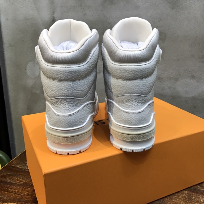 Louis Vuitton Trainer High Top Grey