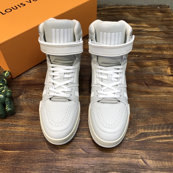 Louis Vuitton Trainer High Top Grey