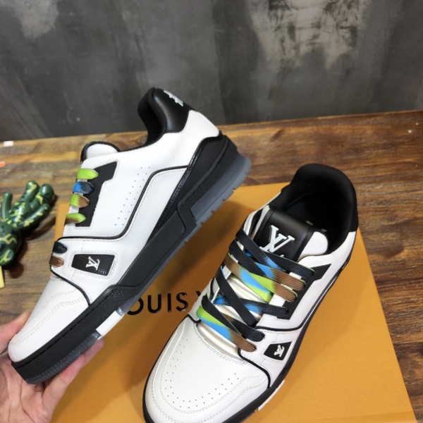 Louis Vuitton LV Trainer Black White