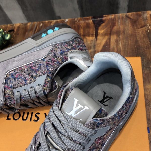 Louis Vuitton Trainer Grey Multicolor