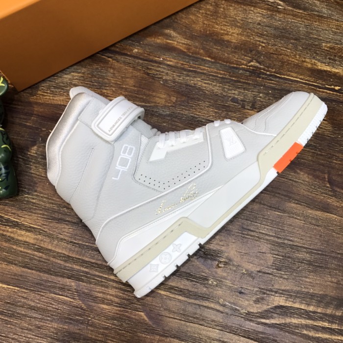 Louis Vuitton Trainer High Top Grey