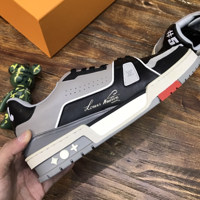 Louis Vuitton LV Trainer Sneaker Low Black Grey
