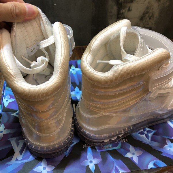 Louis Vuitton Trainer Transparent