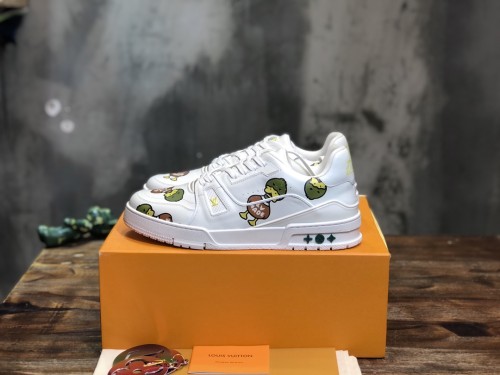 Louis Vuitton Trainer nigo white