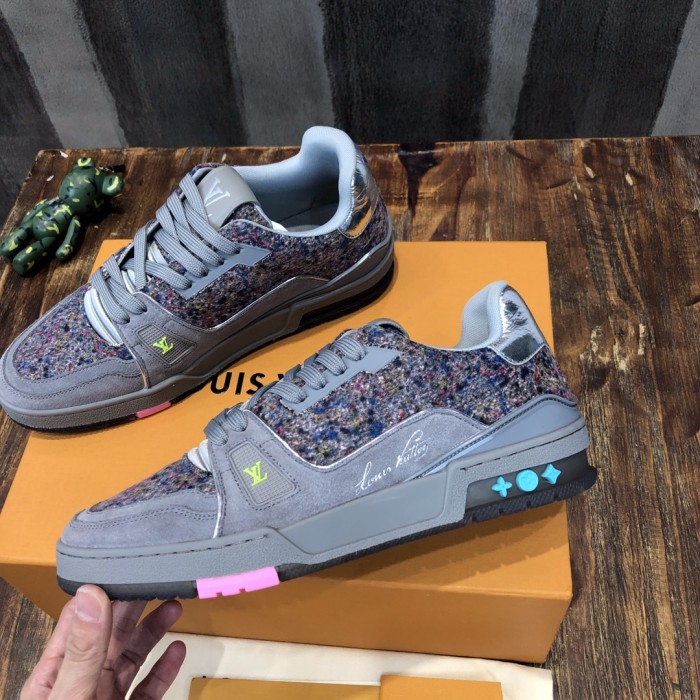 Louis Vuitton Trainer Grey Multicolor