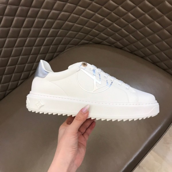 LOUIS VUITTON Time Out Stylish Skateboarding Shoes Women's White Gray