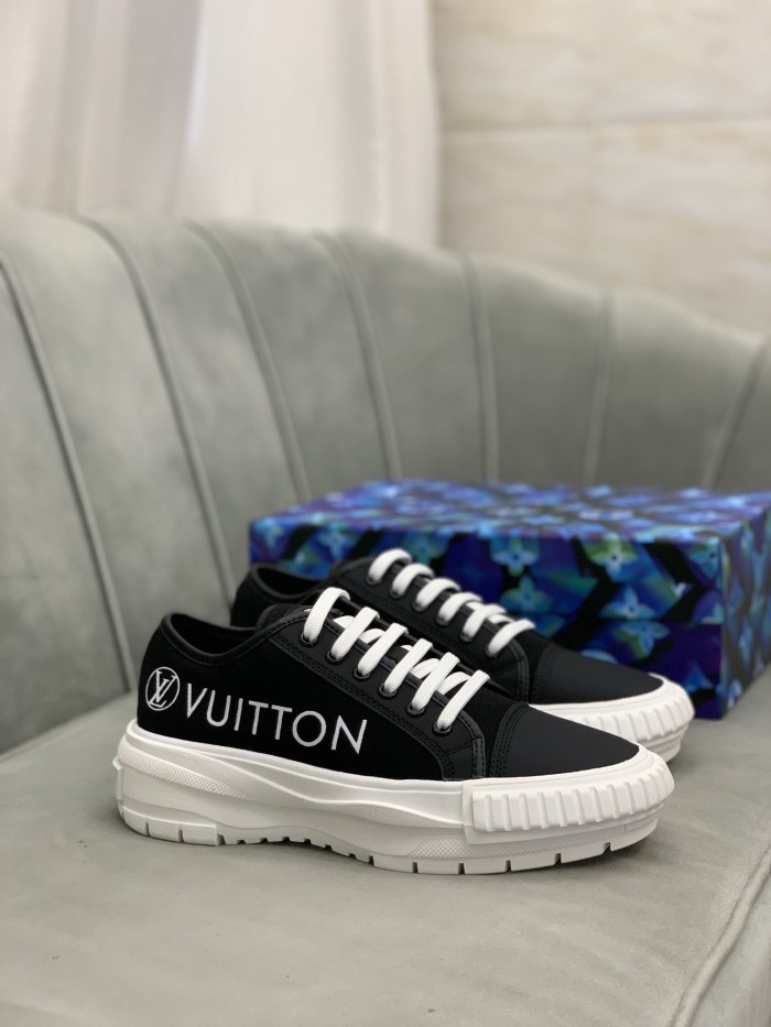 LOUIS VUITTON Squad Sneakers 'Black With Side Logo' Women's