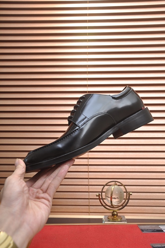 Louis Vuitton Leather Boots 46