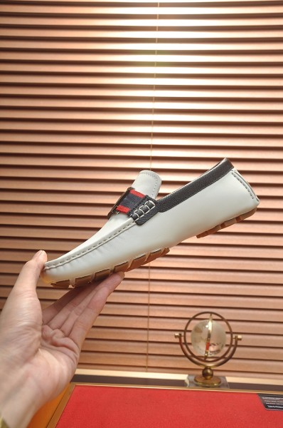 LOUIS VUITTON Monte Carlo Casual Shoes White