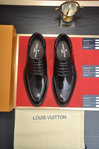 Louis Vuitton Leather Boots 46