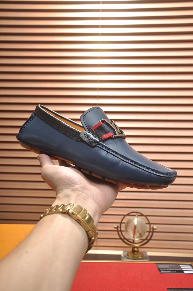 LOUIS VUITTON Monte Carlo Taïga Top Grain Cow Leather Casual Shoes Men's Dark Blue