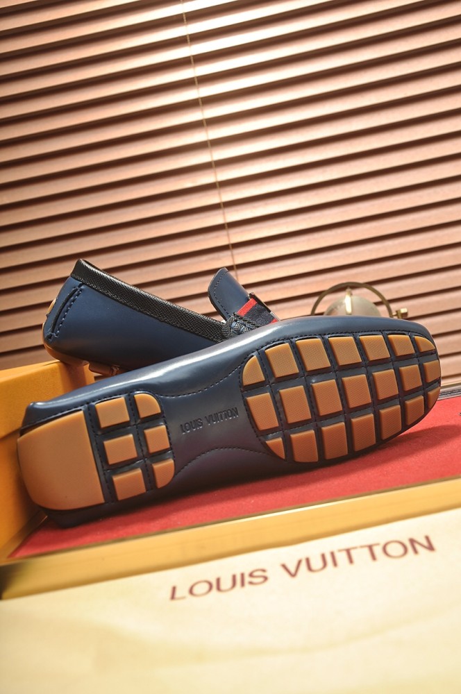 LOUIS VUITTON Monte Carlo Taïga Top Grain Cow Leather Casual Shoes Men's Dark Blue