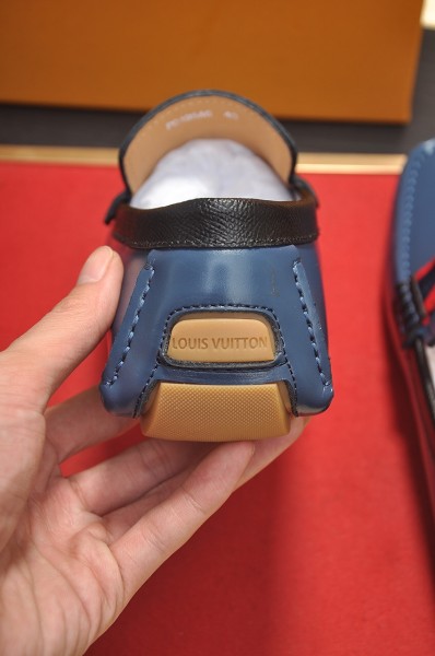 LOUIS VUITTON Monte Carlo Taïga Top Grain Cow Leather Casual Shoes Men's Dark Blue