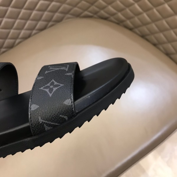 Louis Vuitton Slipper 46