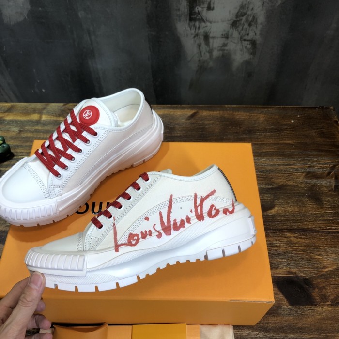 LOUIS VUITTON Squad Low top Stylish Skateboarding Shoes Women's White Red