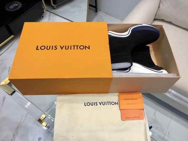 LOUIS VUITTON Lv Archlight High Top Sneakers Black/White Women's