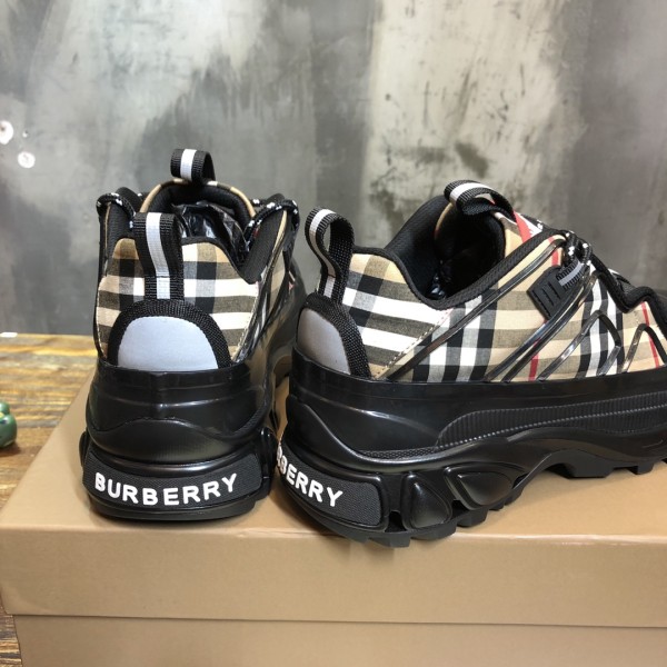 Burberry Arthur Low-Top Sports Casual Shoes Brown Black