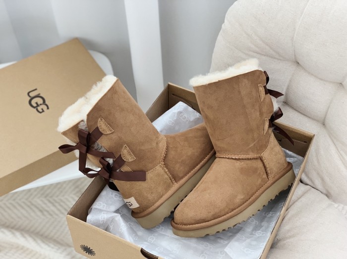 UGG Bailey Bow II Boot Chestnut (Women's)