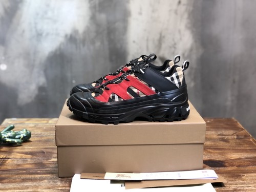 Burberry Arthur Vintage Check Cotton Nubuck Black Red Archive Beige