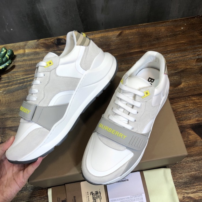 Burberry Cow Suede Low top Athletic Shoes White Gray