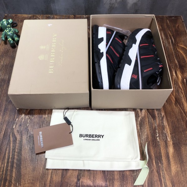Burberry Mesh Nubuck Union Black Red