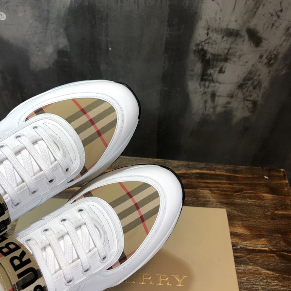 Burberry Vintage Check Leather Beige White