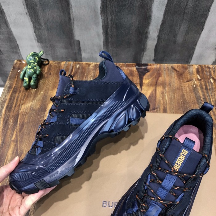 Burberry Arthur Split Suede Low top Athletic Shoes Marine Blue