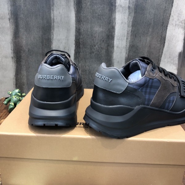 Burberry Low top Casual Shoes Men's Dark Carbon Gray