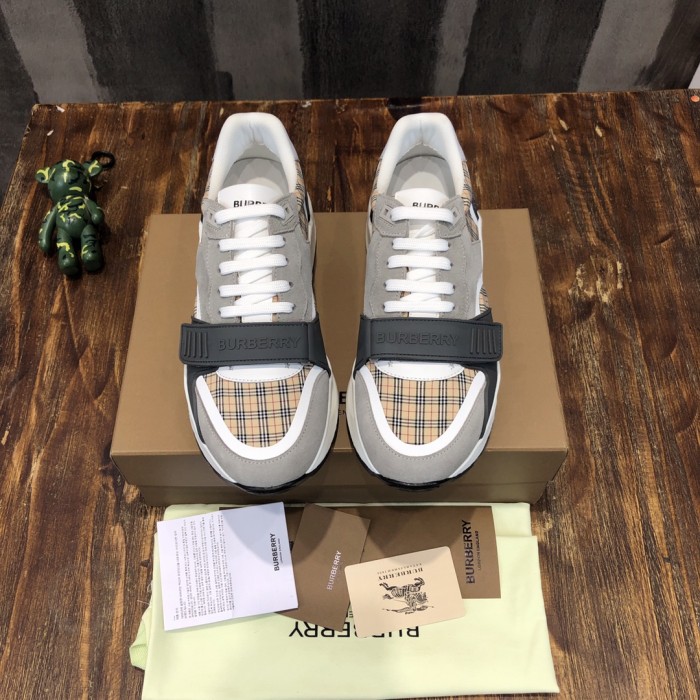 Burberry Vintage 8045295