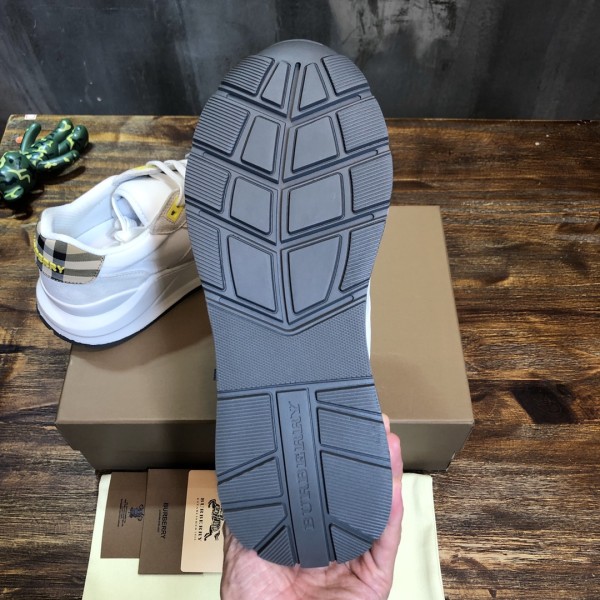 Burberry Cow Suede Low top Athletic Shoes White Gray