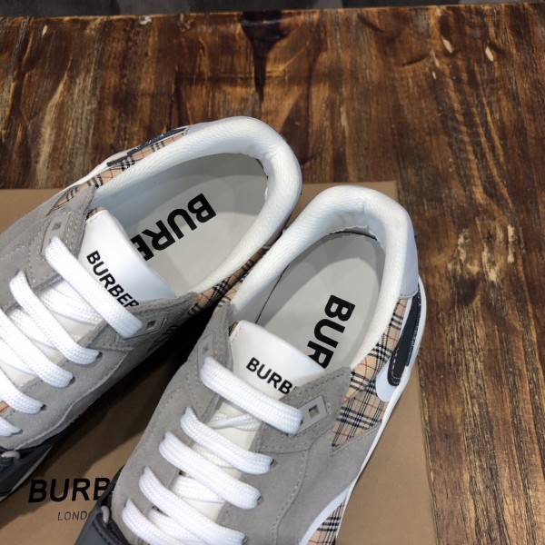 Burberry Vintage 8045295