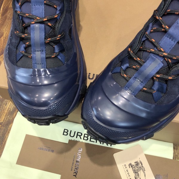 Burberry Arthur Split Suede Low top Athletic Shoes Marine Blue