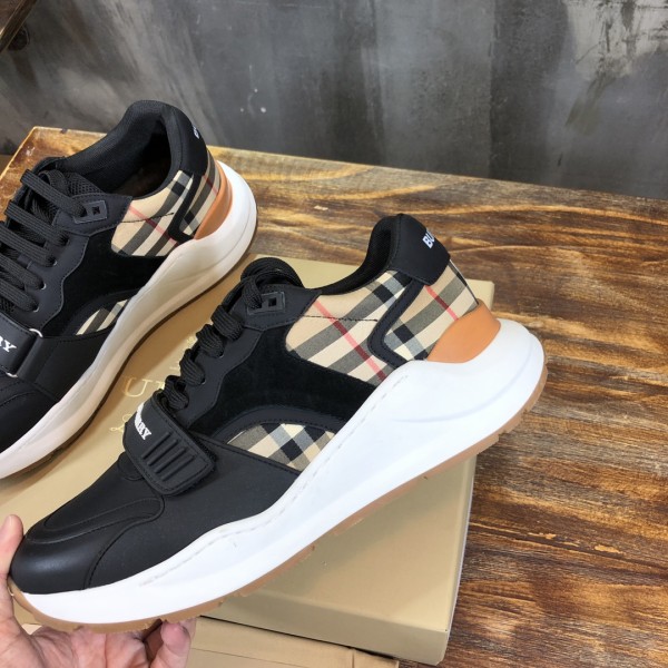 Burberry Vintage Sneaker 8
