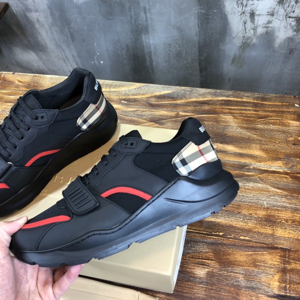 Burberry Vintage Check Mesh Black