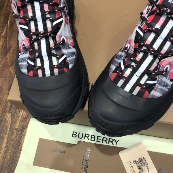 Burberry Arthur Cow Leather Low top Casual Shoes Red Black White