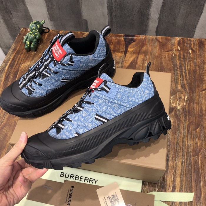 Burberry Arthur Monogram-print Sneakers