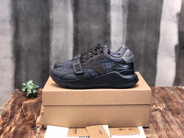 Burberry Low top Casual Shoes Men's Dark Carbon Gray