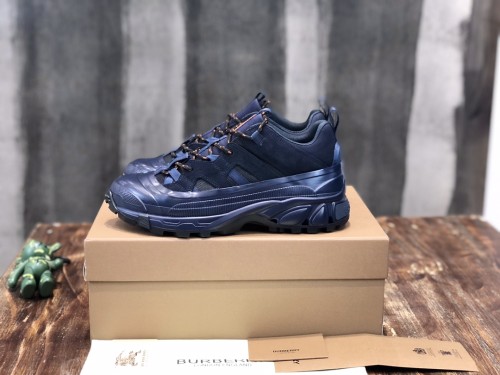 Burberry Arthur Split Suede Low top Athletic Shoes Marine Blue